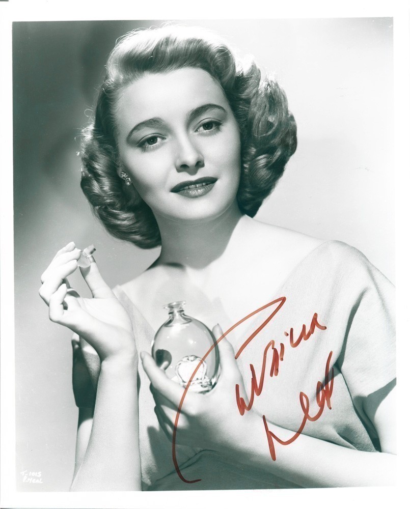 patricia-neal-autographed-photo